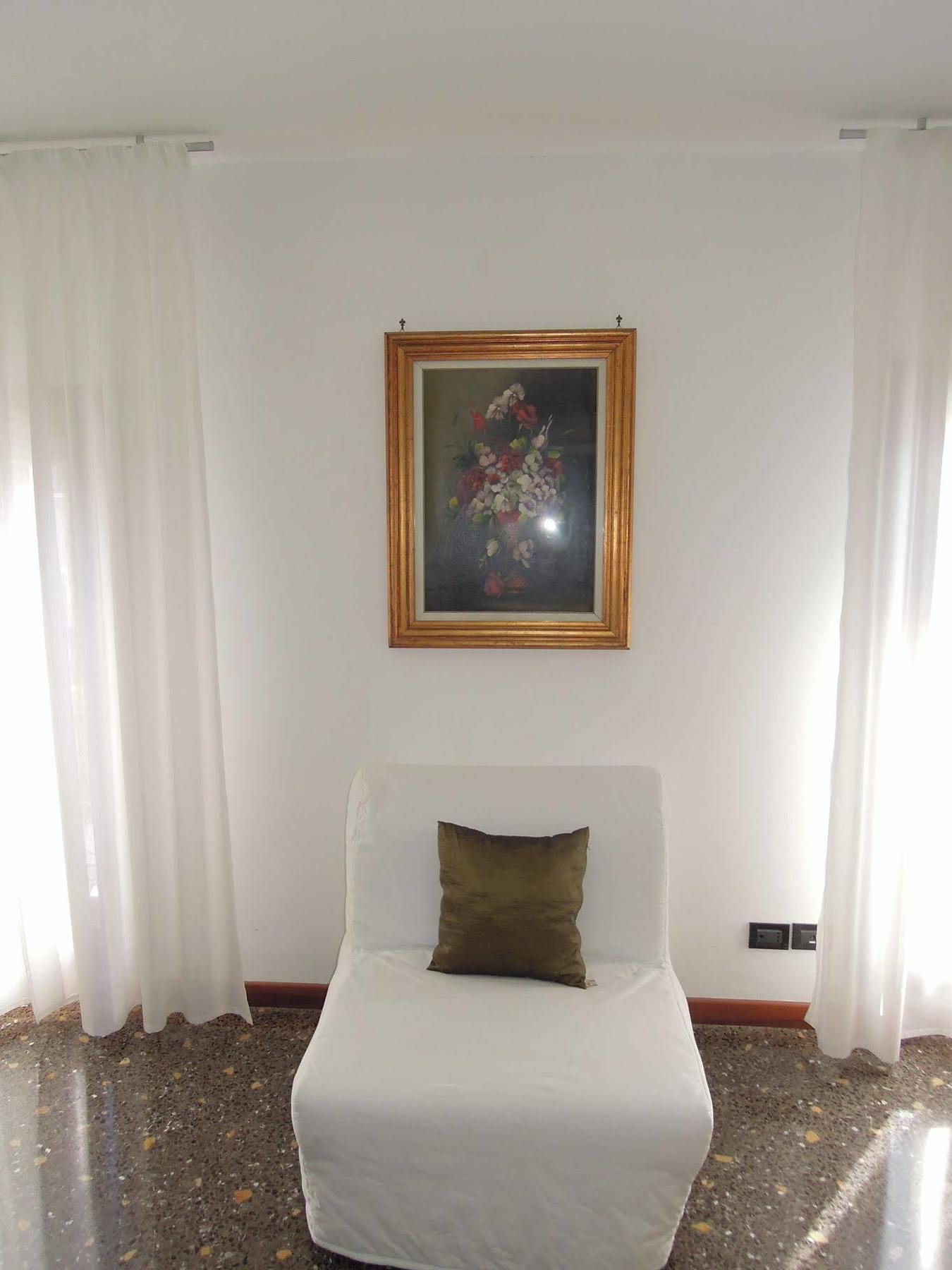 Ca' Delfina Holiday Home เวนิส ภายนอก รูปภาพ